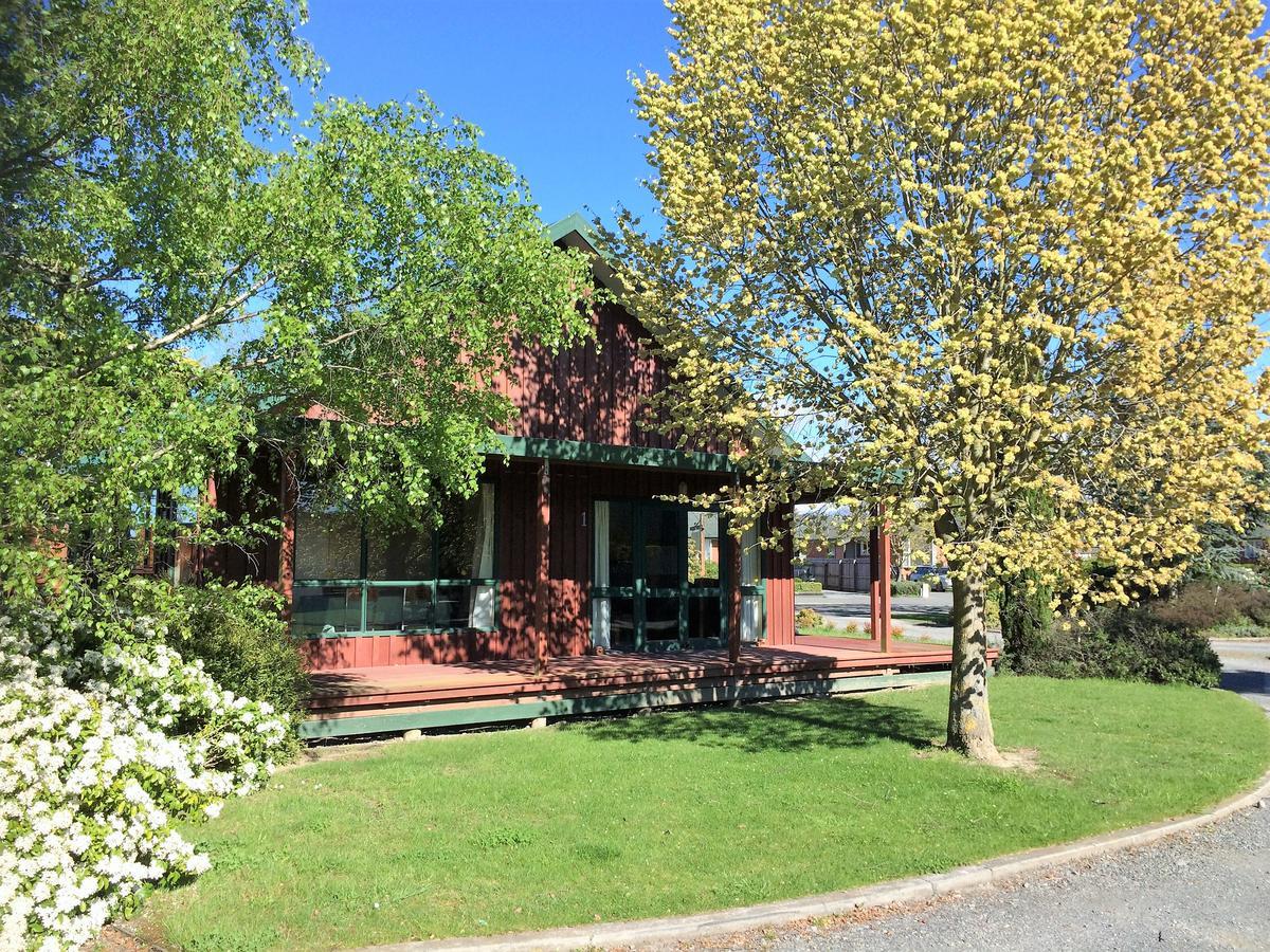 Cedar Chalets And Barkers Lodge Methven Dış mekan fotoğraf